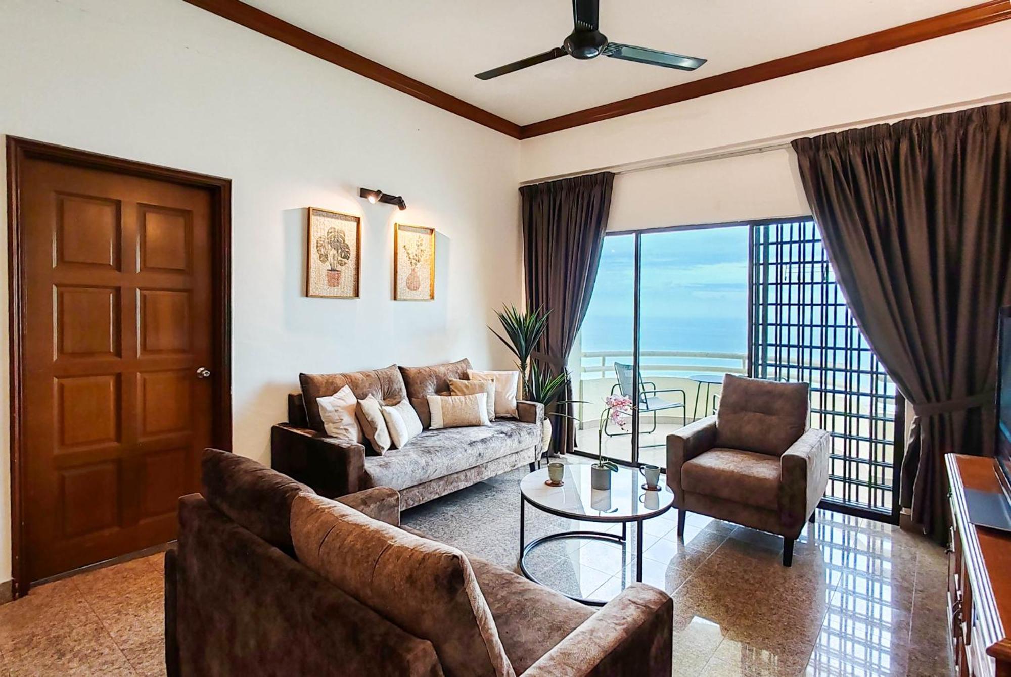 'Newly Refurbished' 'Sunny Seaview' At Regency With 2 Carpark By Shine Stay ポートディクソン エクステリア 写真